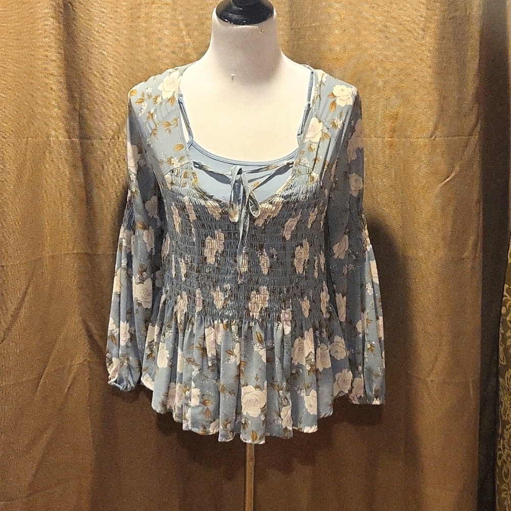 American Eagle XS sheer top w tank